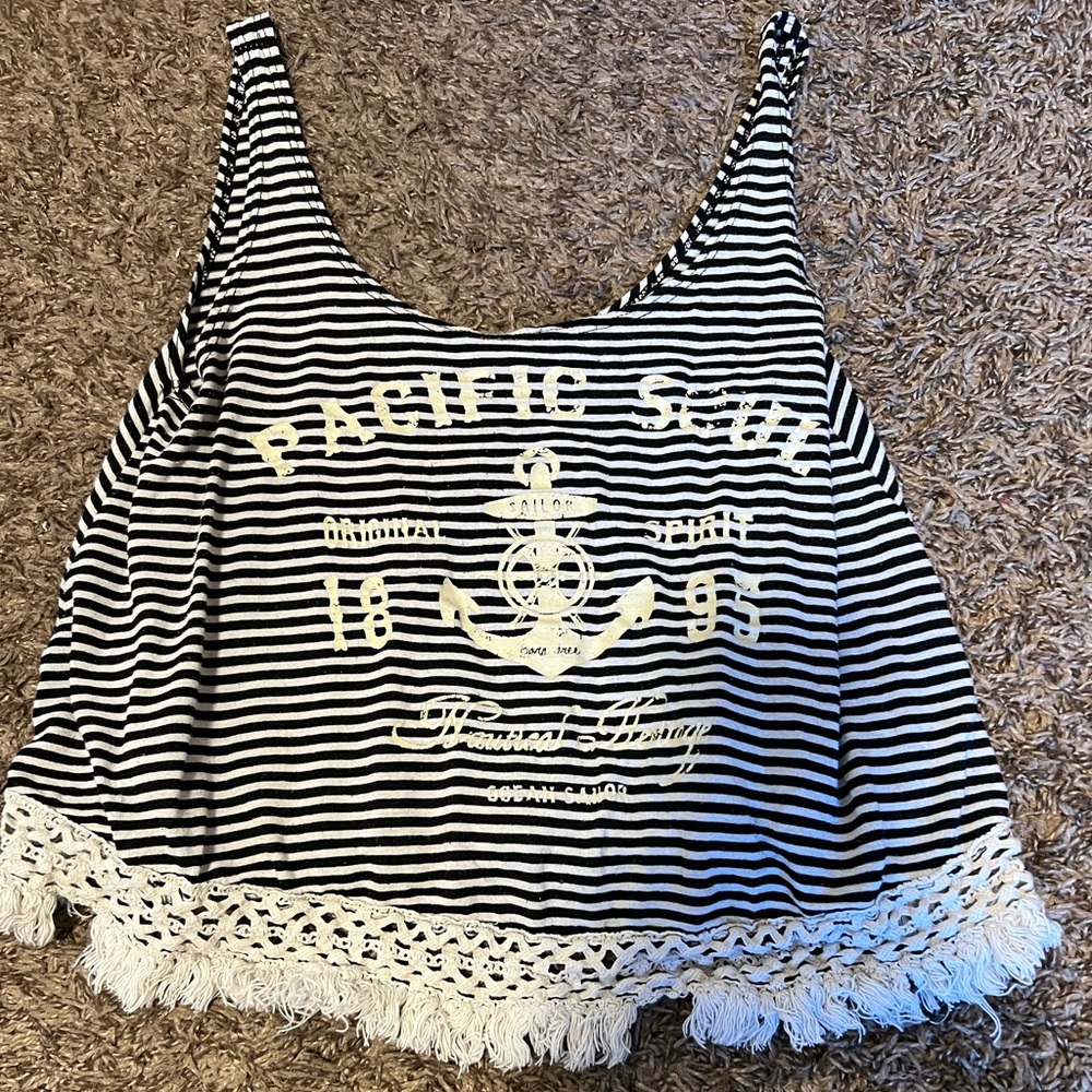 Pacific Sun striped crochet top in black and white #crochet